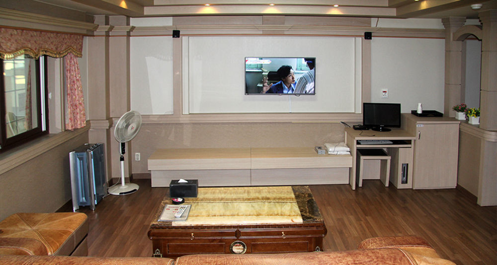 Gwangju Metropolitan City Nobless Hotel מראה חיצוני תמונה
