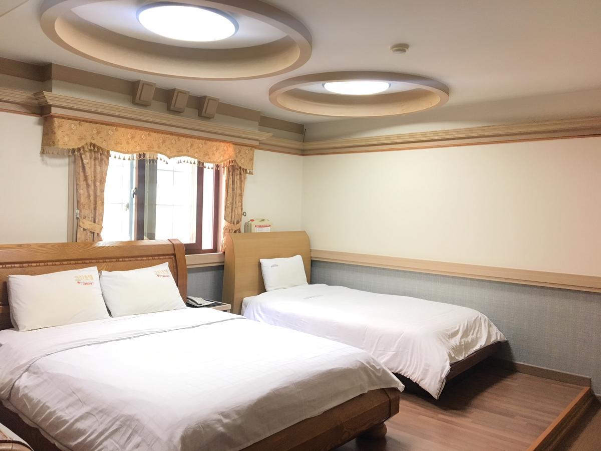 Gwangju Metropolitan City Nobless Hotel מראה חיצוני תמונה